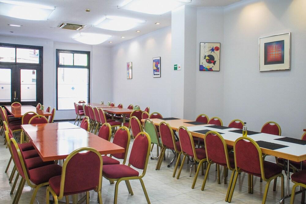 Hotel Faranda Pathos Gijon, Ascend Hotel Collection Εξωτερικό φωτογραφία